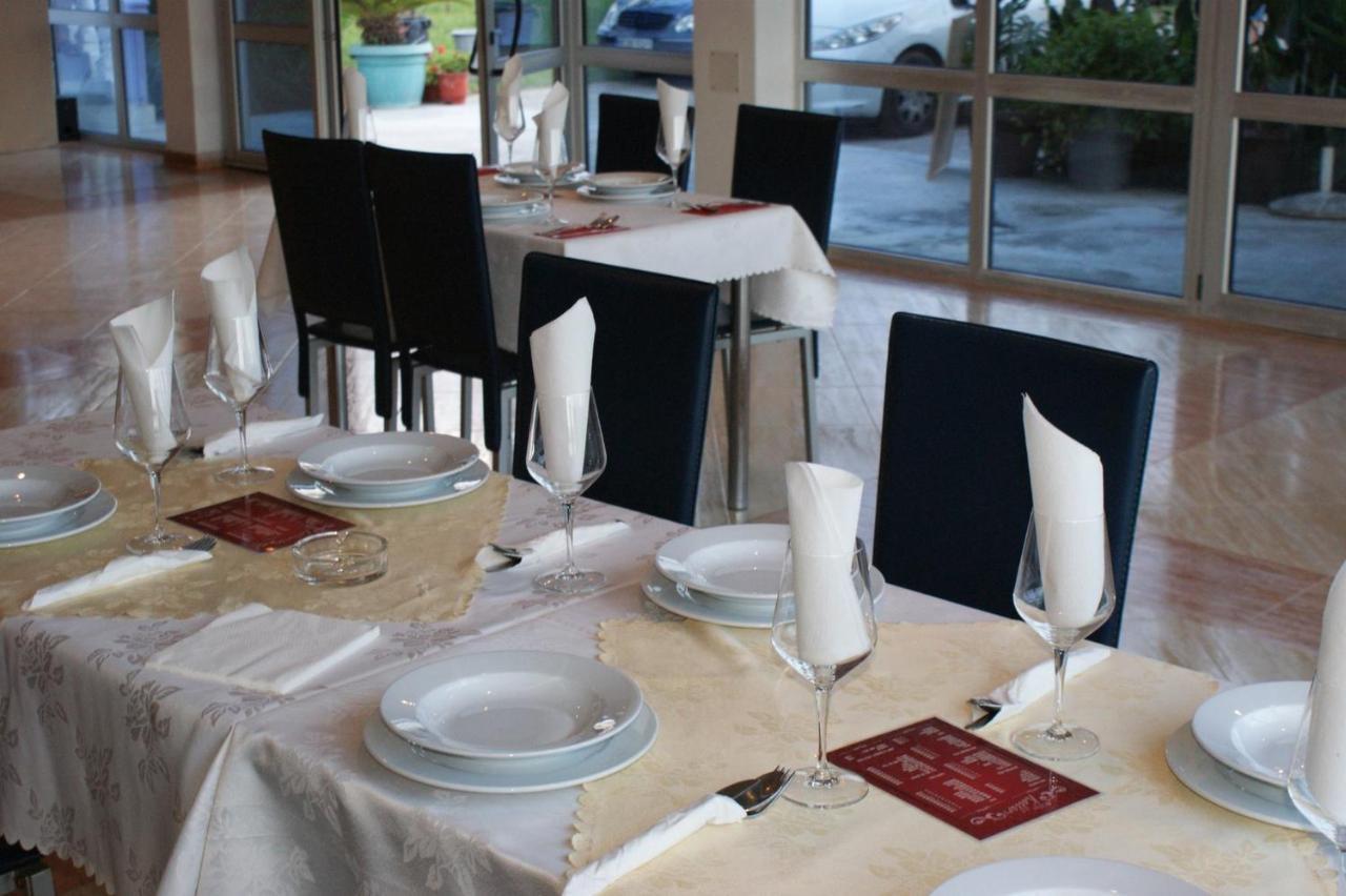 Vila Kollari Appartement Ulcinj Buitenkant foto